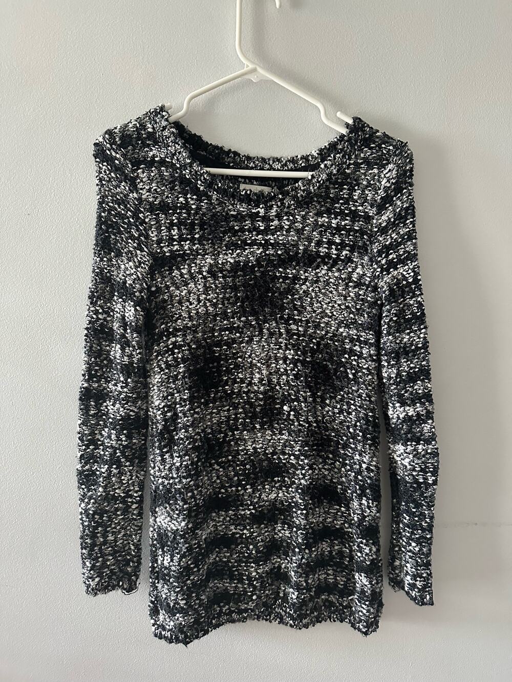 Charming Charlie Sweater Women's Small Gray Chunky Knit Winter Cozy Marled